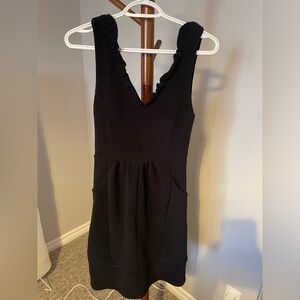 Super cute black dress with pockets